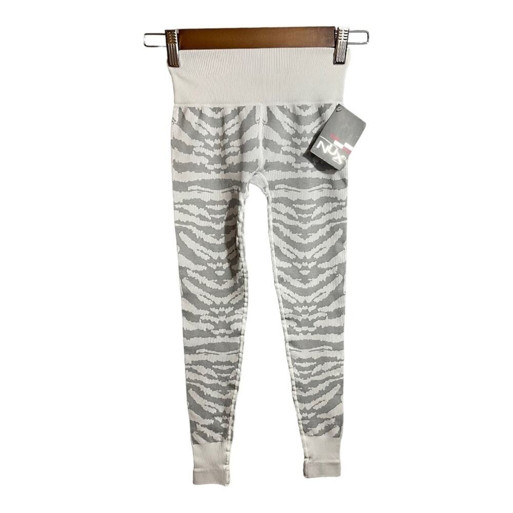 NUX High Waisted Gray and White Animal Print‎ High Compression Leggings XS NWT